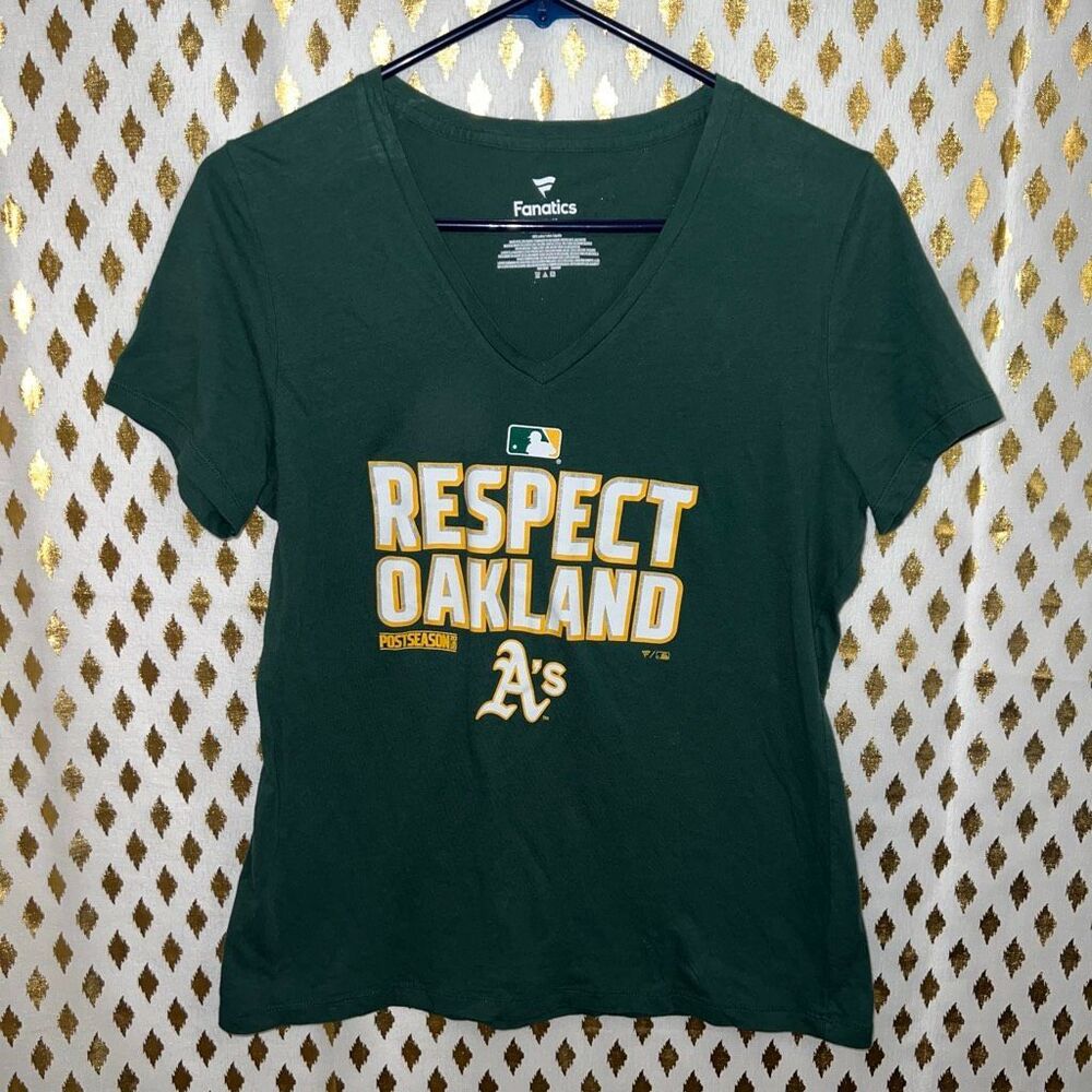 Oakland A’s athletics baseball MLB women’s T-shirt fitted fanatics size M